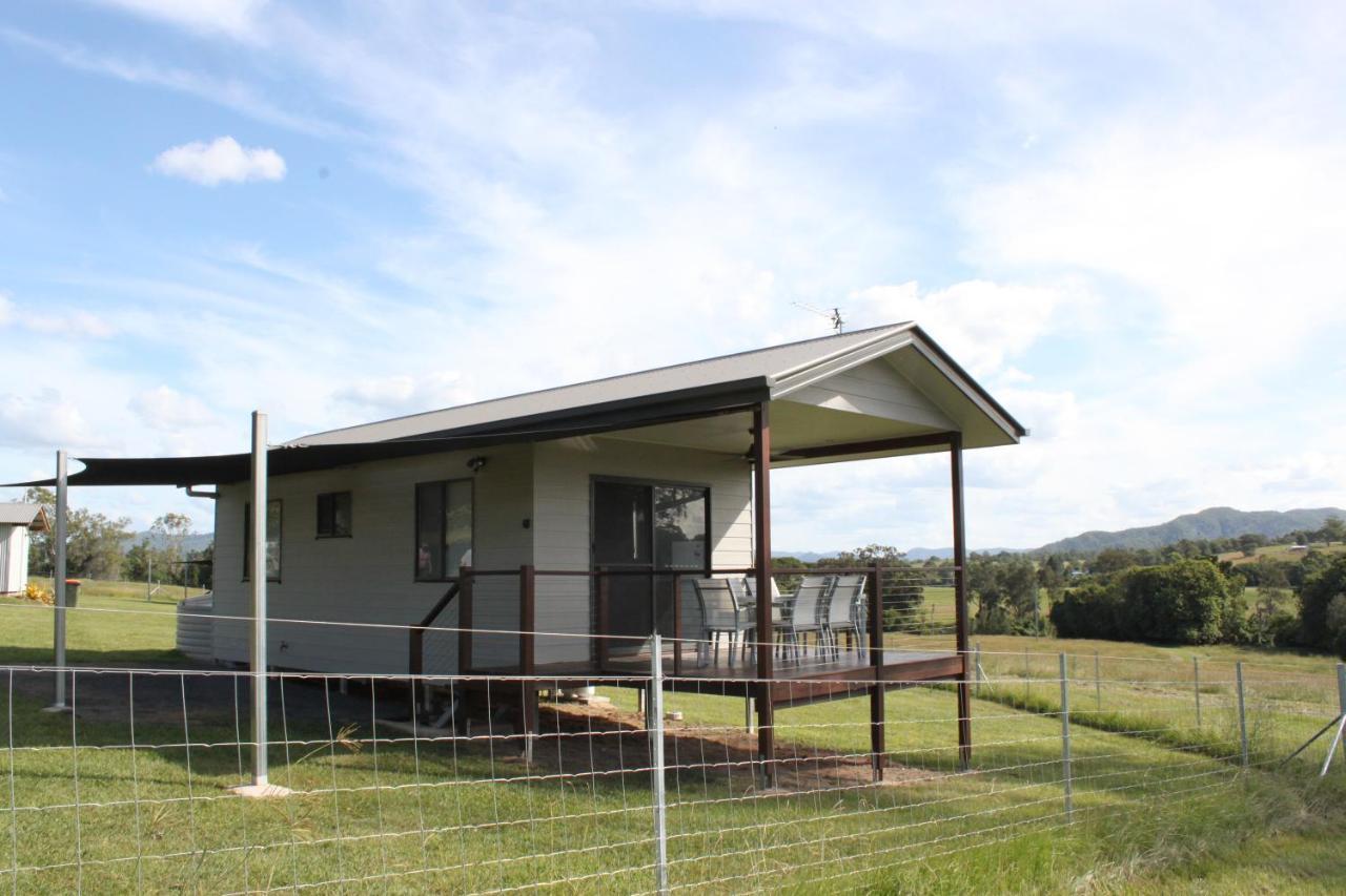 Imbil Valley Cabins By The Creek מראה חיצוני תמונה